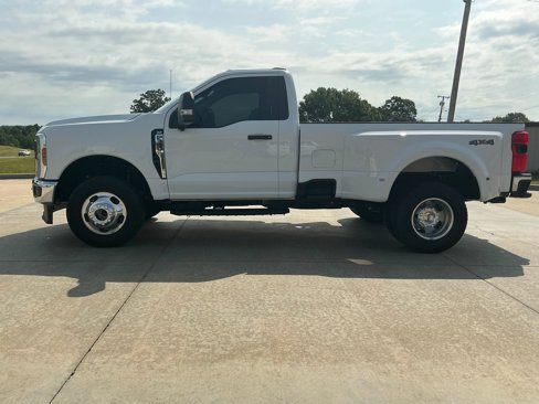 Used 2024 Ford F350 XLT w/ 360-Degree Camera Package image 2