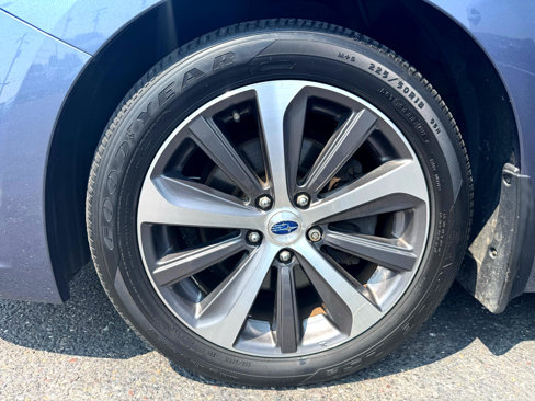 Used 2015 Subaru Legacy 3.6R Limited image 22