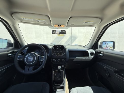 Used 2017 Jeep Patriot Sport image 6