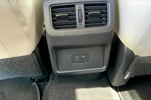 Used 2023 Nissan Rogue SV image 36