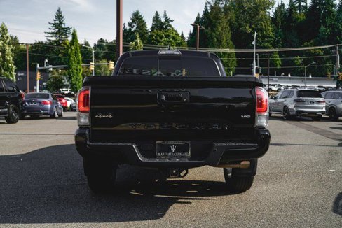 Used 2019 Toyota Tacoma Limited image 10