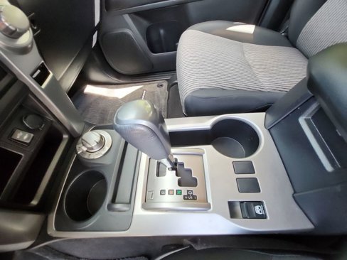 Used 2015 Toyota 4Runner SR5 image 20