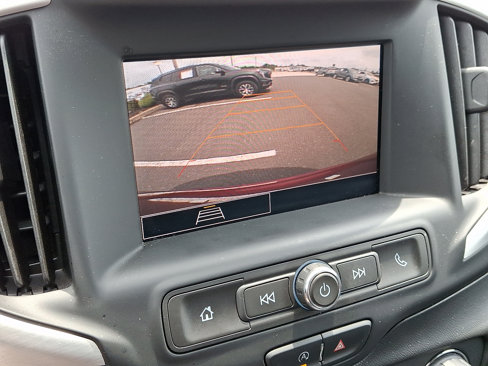 Certified 2022 GMC Terrain SLE w/ Driver Convenience Package image 17