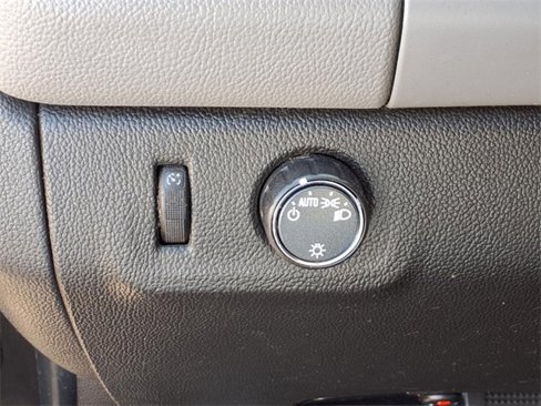 Used 2018 Chevrolet Colorado W/T image 13