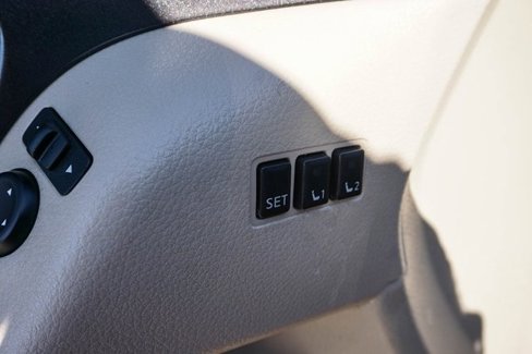 Used 2019 Nissan Rogue SV w/ Premium Package image 14