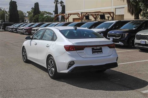 Certified 2023 Kia Forte LXS w/ LXS Technology Package image 8