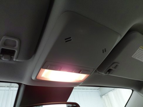 Certified 2020 Chevrolet Trax LT w/ LT Convenience Package image 27