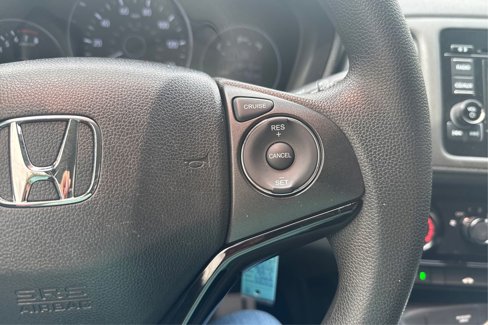 Used 2017 Honda HR-V LX image 30