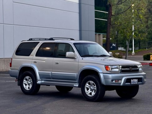 Used 1999 Toyota 4Runner Limited image 1