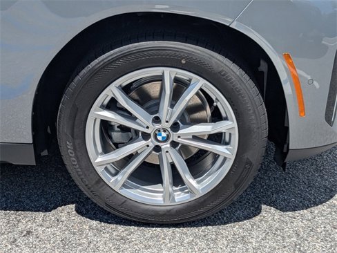 New 2025 BMW X3 xDrive30i w/ Convenience Package image 11