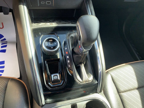 Used 2023 GMC Canyon AT4 w/ AT4 Premium Package image 18