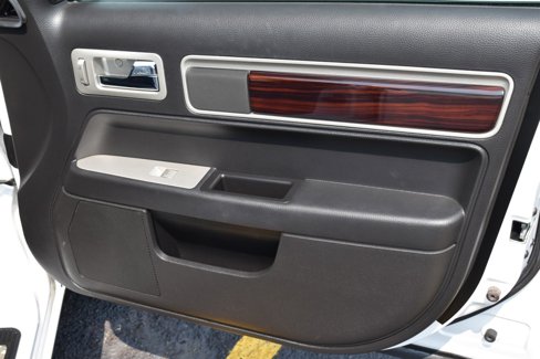 Used 2006 Lincoln Zephyr image 39