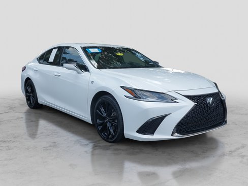 Used 2022 Lexus ES 350 F Sport image 3