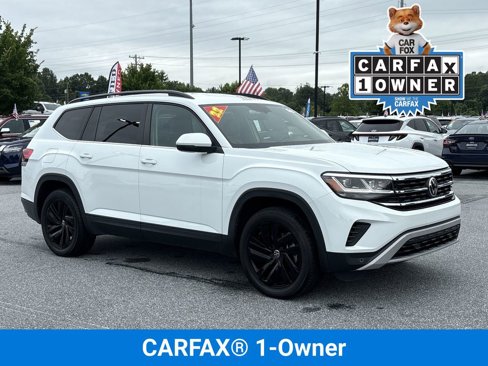 Used 2022 Volkswagen Atlas SE image 2