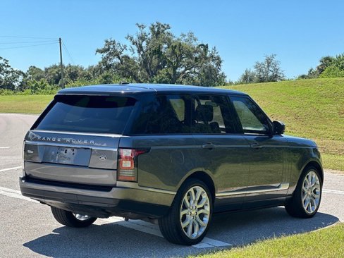 Used 2015 Land Rover Range Rover Supercharged image 4