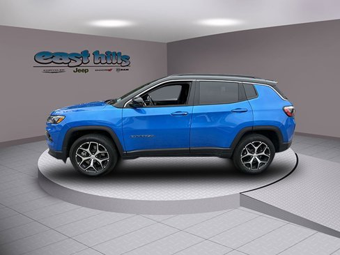 Used 2024 Jeep Compass Limited w/ Sun and Sound Group image 6