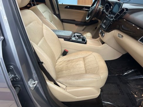Used 2016 Mercedes-Benz GLE 350 w/ Premium Package image 11