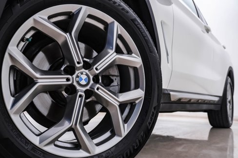 Used 2022 BMW X4 xDrive30i image 5
