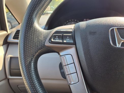 Used 2016 Honda Odyssey LX image 19
