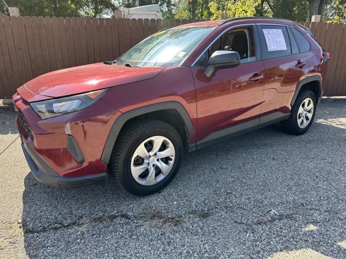 Used 2020 Toyota RAV4 LE image 31