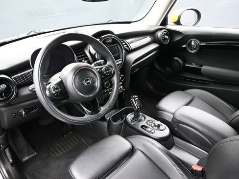 Used 2020 MINI Cooper SE w/ 6.5" Touchscreen Package image 27