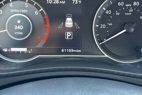 Used 2023 Nissan Versa SV image 29
