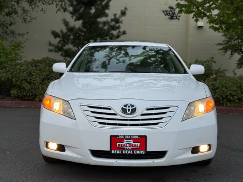 Used 2007 Toyota Camry XLE image 2