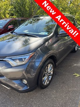 Used 2017 Toyota RAV4 Limited image 1