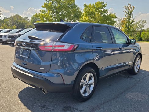 Used 2019 Ford Edge SE image 7