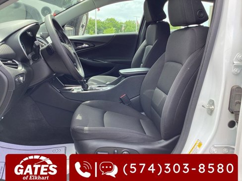 Used 2024 Chevrolet Malibu LT image 11