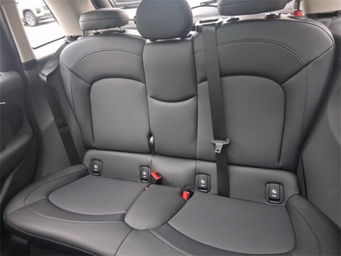 Used 2019 MINI Cooper S image 13