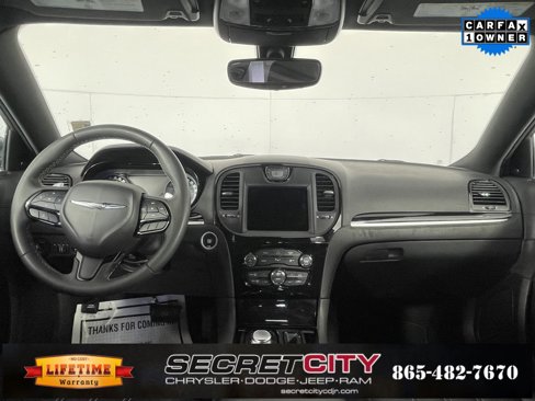 Used 2023 Chrysler 300 S image 23