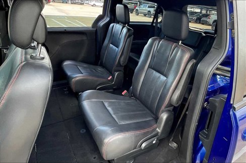 Used 2019 Dodge Grand Caravan GT image 19