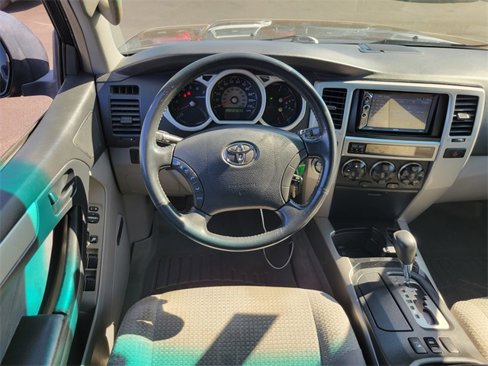 Used 2003 Toyota 4Runner SR5 image 11
