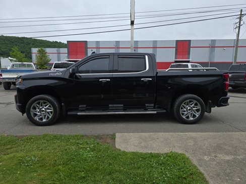 Used 2019 Chevrolet Silverado 1500 High Country w/ Technology Package image 7