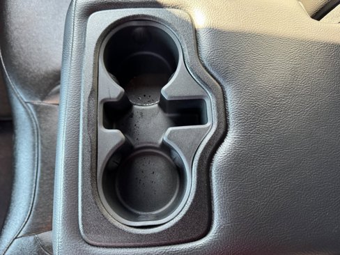 Used 2025 Jeep Compass Limited image 30