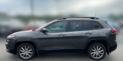 Certified 2018 Jeep Cherokee Latitude image 3