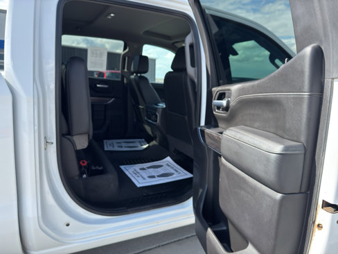Used 2020 Chevrolet Silverado 1500 LTZ w/ LTZ Convenience Package image 19