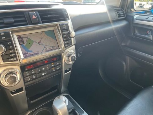 Used 2011 Toyota 4Runner Limited image 6