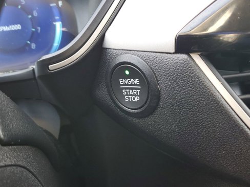 Used 2022 Ford Escape SEL w/ Technology Package image 29