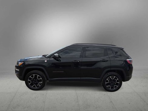 Used 2019 Jeep Compass Trailhawk image 5