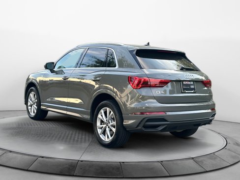 Certified 2025 Audi Q3 2.0T Premium Plus image 5