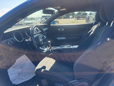 Used 2020 Ford Mustang Coupe image 4