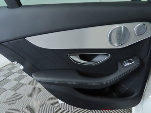 Used 2019 Mercedes-Benz C 300 Sedan image 26