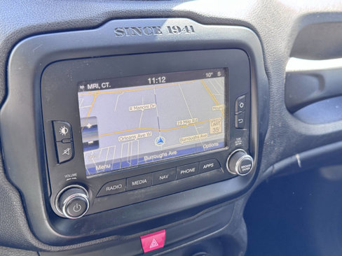 Used 2017 Jeep Renegade Trailhawk image 17