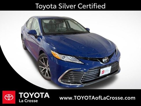 Certified 2023 Toyota Camry XLE image 1