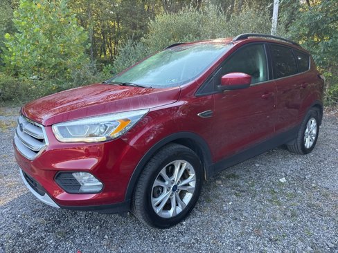 Used 2018 Ford Escape SEL image 5