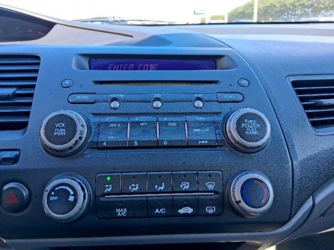 Used 2010 Honda Civic LX image 37