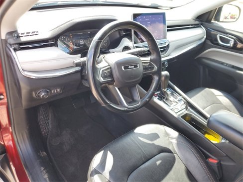 Used 2022 Jeep Compass Limited image 16