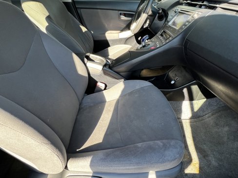 Used 2013 Toyota Prius Three image 40